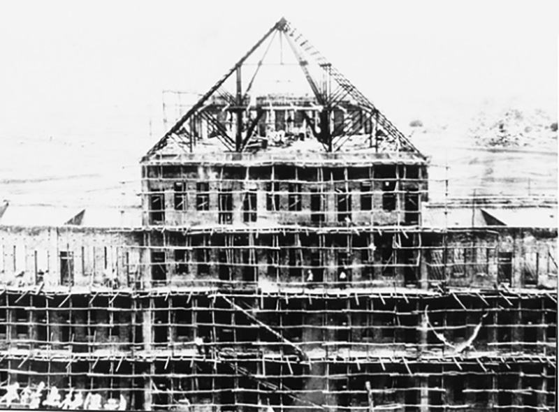 [1951 본관] 현재의 본관 건물 중앙건축 현장 THUMBNAIL
