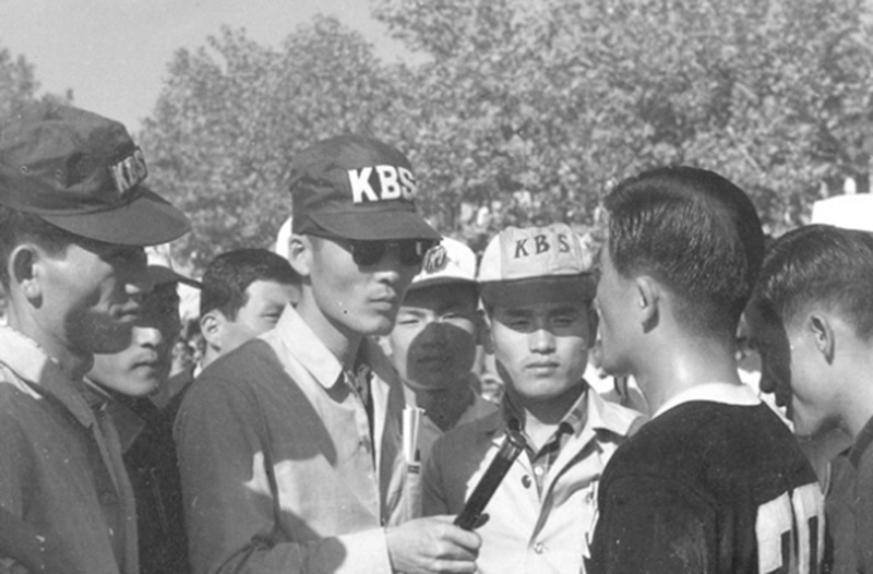 축구경기준우승한 우리대학 인터뷰모습 THUMBNAIL